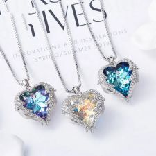 Колие WING of ANGEL с кристал SWAROVSKI® в син цвят Bermuda Blue, GLORY Код ZD N067 FNL