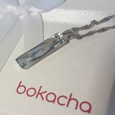 Колие с кристали SWAROVSKI® QUEEN Baguette 25 мм, CAL V SI - Бял цвят, Код PR N563